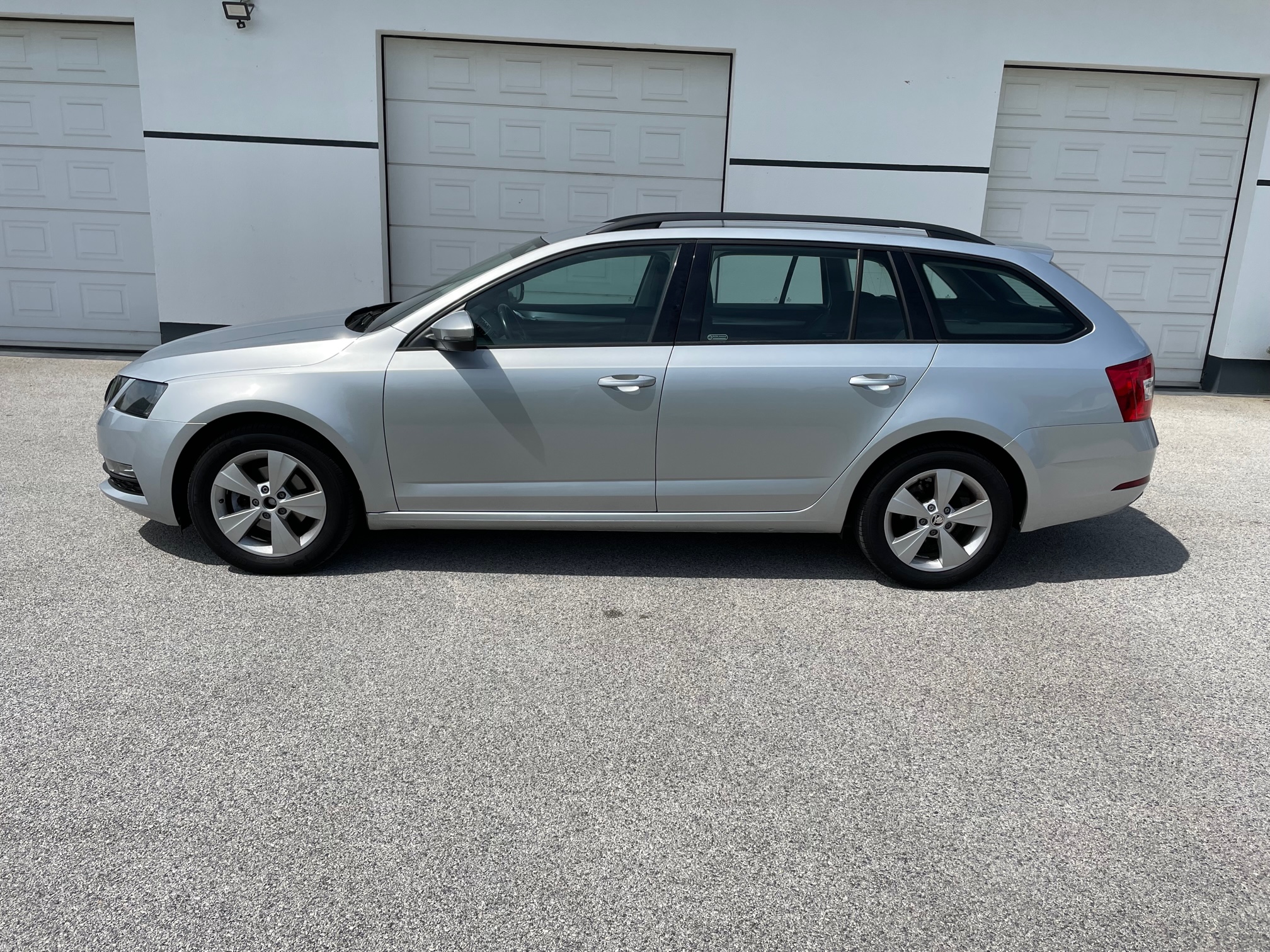 ŠKODA OCTAVIA karavan ŠKODA OCTAVIA karavan